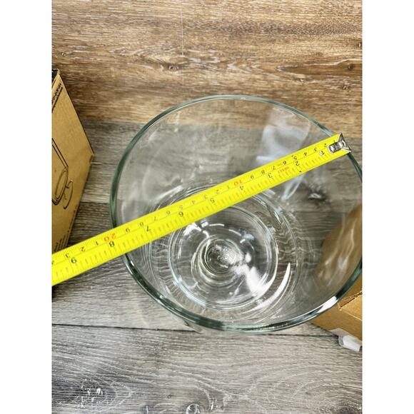 Pampered Chef Trifle Bowl #2832 Glass Bowl & Stand With Plastic Lid with box - Picture 11 of 13